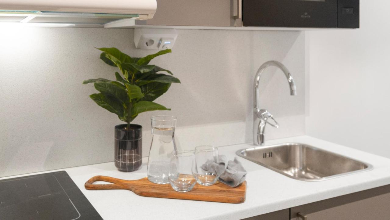 Stockholm Hotel Apartments Arlanda Xpo Ngoại thất bức ảnh