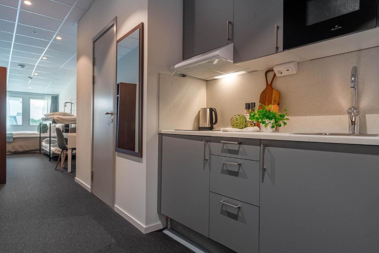 Stockholm Hotel Apartments Arlanda Xpo Ngoại thất bức ảnh
