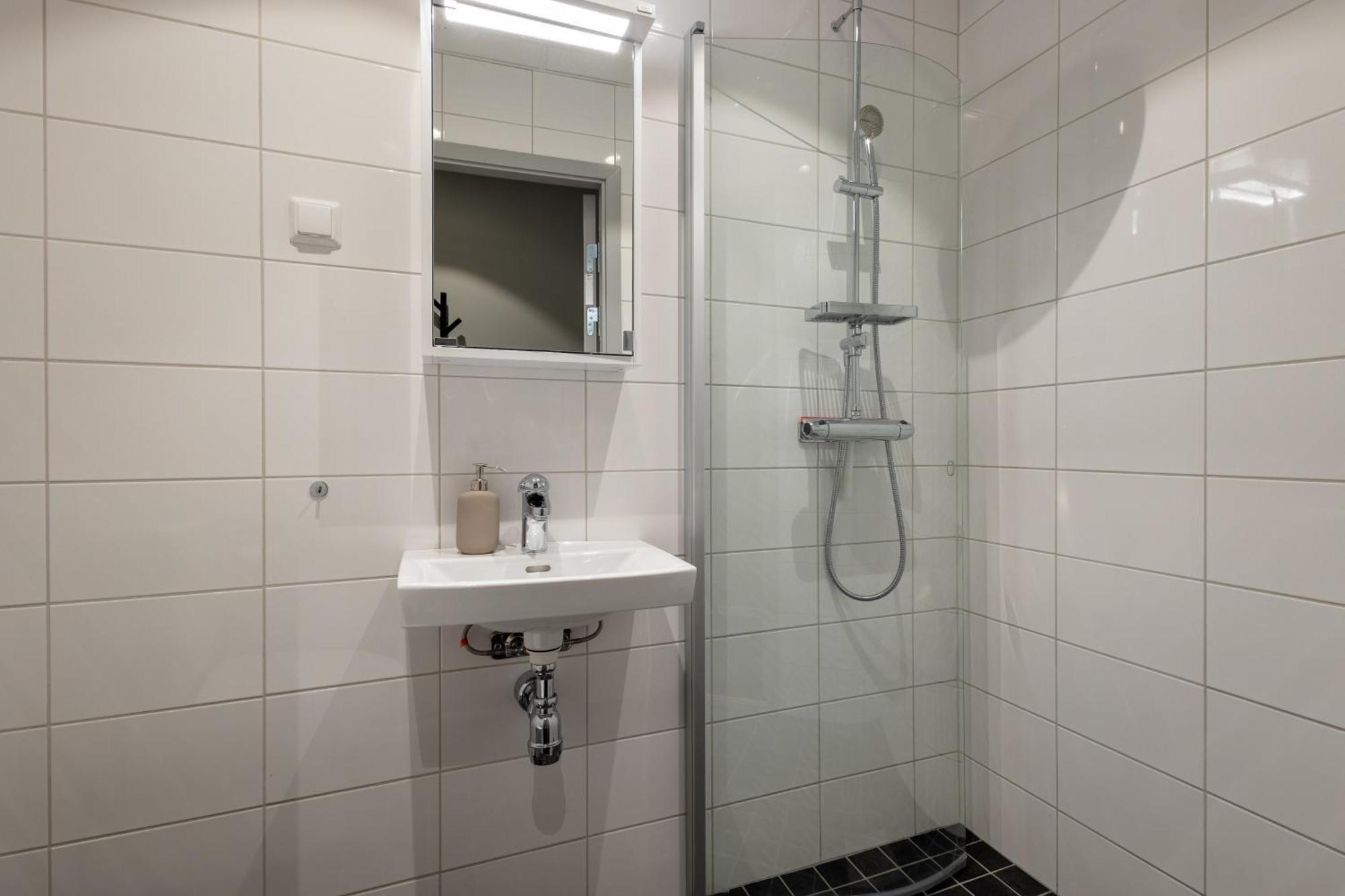 Stockholm Hotel Apartments Arlanda Xpo Ngoại thất bức ảnh